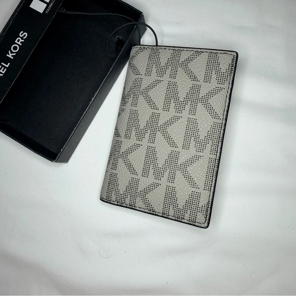Michael Kors stylish card
